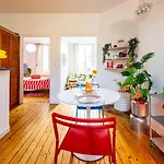 Loft Colore - A 2 Pas Du Jardin Darcy 아파트 *