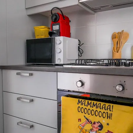Appartement Loft Coloré - à 2 Pas Du Jardin Darcy