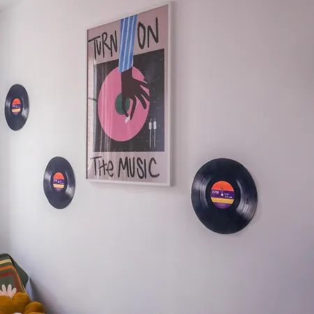 Loft Colore - A 2 Pas Du Jardin Darcy Apartman Dijon